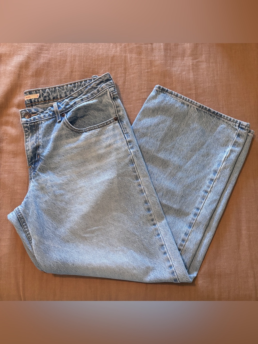 Levi’s Premium Low Loose Jeans Women’s 32 Light Wash Baggy Wide Leg Denim - Picture 3 of 9